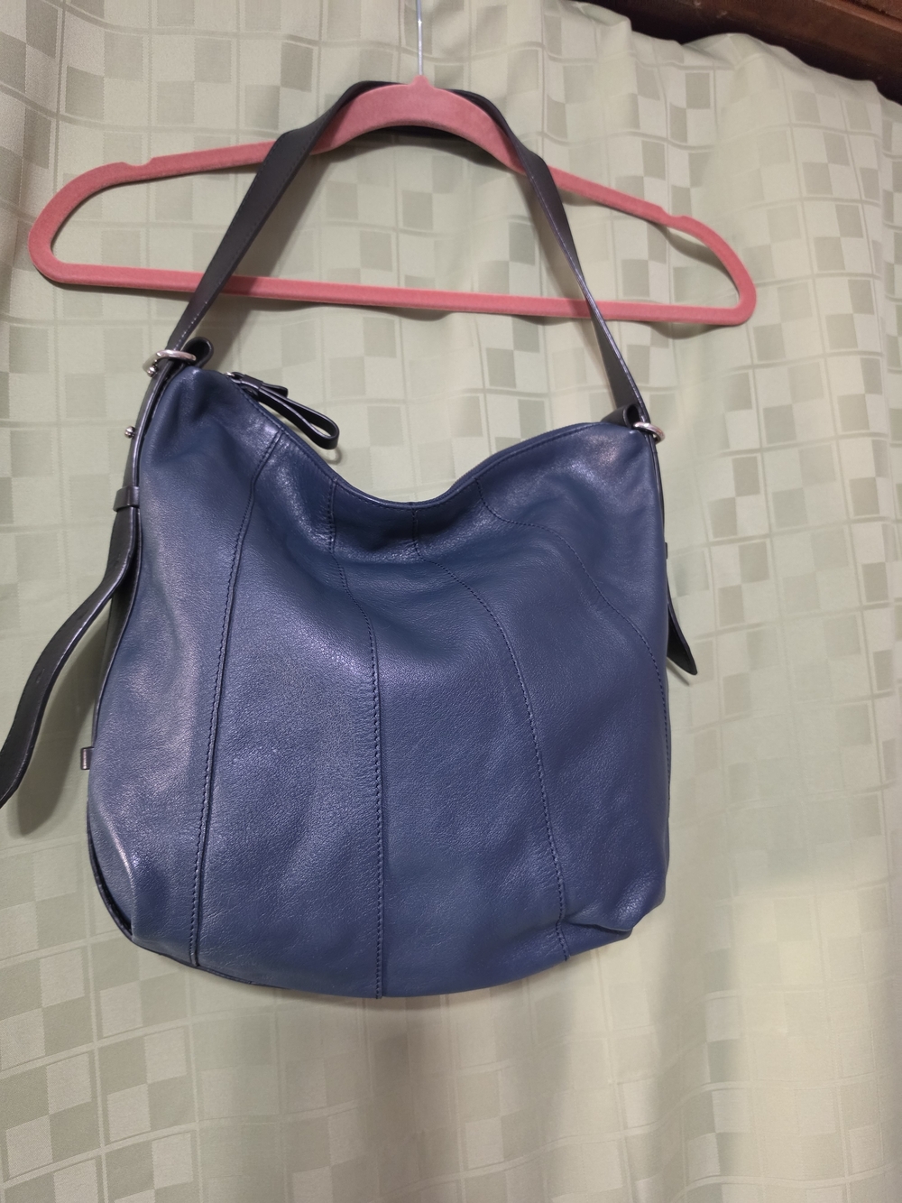 Classic Navy Leather Shoulder Bag - Women's Everyday Hobo...Like New